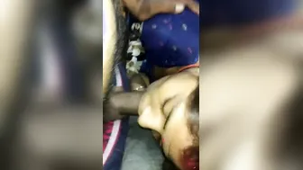 Married Bhabhi Sucking Cock Showing Her Boobs In Leaked Tape