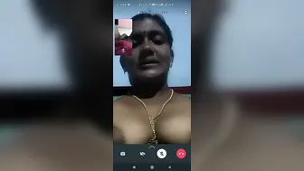Indian Wife Teasing Topless In Arousing Leaked Video Clip