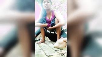 Horny Gf Riding Dick Hard Outdoors In Indian Sex Tape