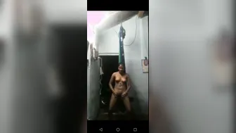 Tamil Aunty Exposing Herself Completely In Leaked Viral Video