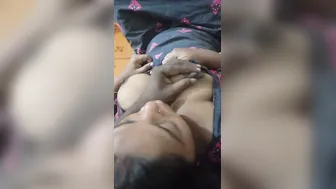 Married Tamil Wife Getting Her Tits Squeezed In Leaked Mms