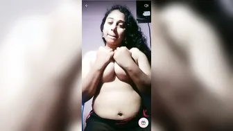 Tamil Babe Stripping Live On Cam Showing Everything Hot