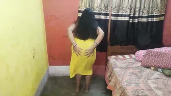 Busty Bengali Babe Playing With Herself In Leaked Private Clip