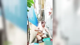 Indian Girl Bathing Naked Outside Caught On Hidden Cam Clip