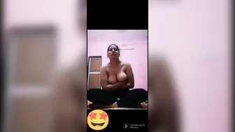 Desi GF Flashing Her Tits During Naughty Video Call