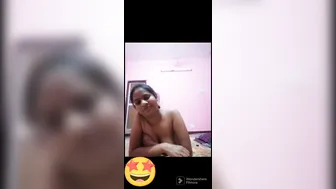 Desi GF Flashing Her Tits During Naughty Video Call