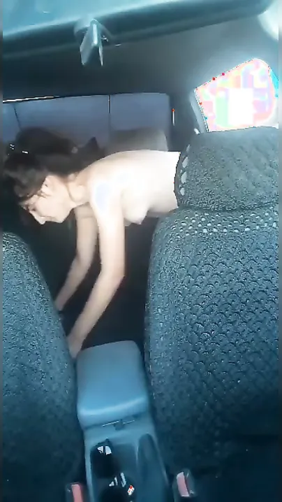 Mumbai GF Getting Drilled In Backseat Late Night Drive