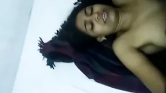 College GF Sucking Him Off In Private Leaked Mms Video