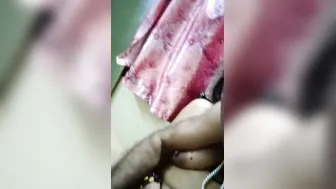 Mature Desi Aunty Playing With Dildo In Private Bedroom Session