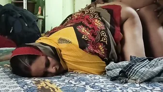 Mature Aunty Taking It Doggy Style In Her Bedroom Leaked Video