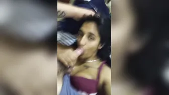 Indian GF Sucking His Big Dick In Homemade Leaked Clip