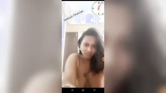 Tamil Slut Stripping Naked And Teasing On Camera For Her Lover