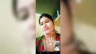 Village Aunty From Countryside Baring Her Nude Body On Homemade