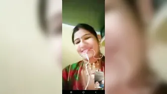 Village Aunty From Countryside Baring Her Nude Body On Homemade