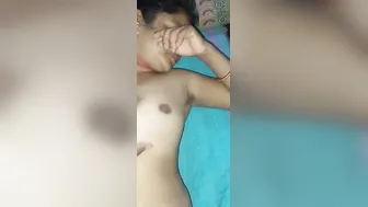 Bhabhi Getting Her Pussy Pounded Hard In Their Leaked Mms Video