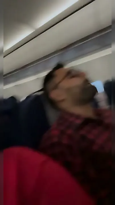 Newlywed Couple Fucking On Their Honeymoon In Leaked Sex Video