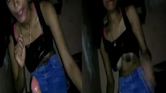 GF Giving Me Expert Head While Playing With Her Tits