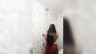 Girl Bathing Naked Showing Huge Boobs To Peeping Boyfriend
