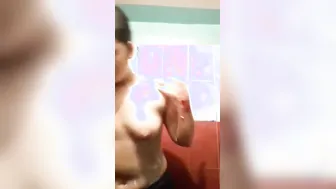 Bangla GF Bathing Naked Caught In Bathroom Secretly