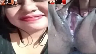 Unsatisfied Bengali Bhabhi Showing Off Her Huge Natural Tits