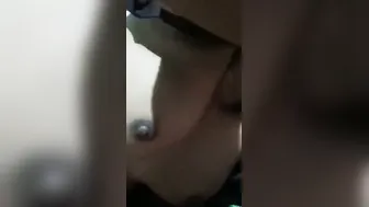 Unsatisfied Village Bhabhi Giving Secret Blowjob In Leaked Mms