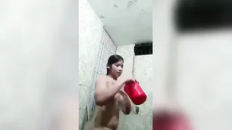 Manipuri GF Bathing Naked Sending Private Shower Clip