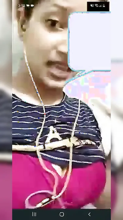 Cute Babe Flashing Big Boobs During Naughty Video Call Session