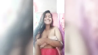 Busty GF Showing Massive Boobs Bouncing On Video Call