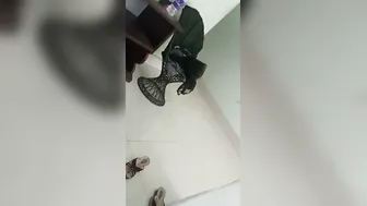 Experienced Married Woman Giving Sloppy Head To Her Man At Home