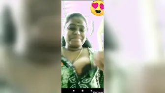 Tamil Wife Teasing With Her Bare Boobs During Video Call Show