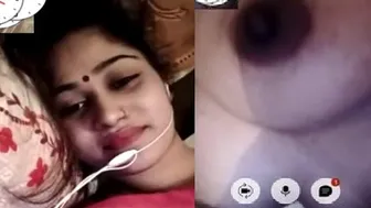 Bengali Gf Flaunting Her Huge Boobs During Naughty Video Call
