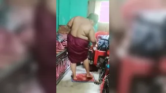 Wet Boudi Dripping After Steamy Bath Caught On Camera At Home