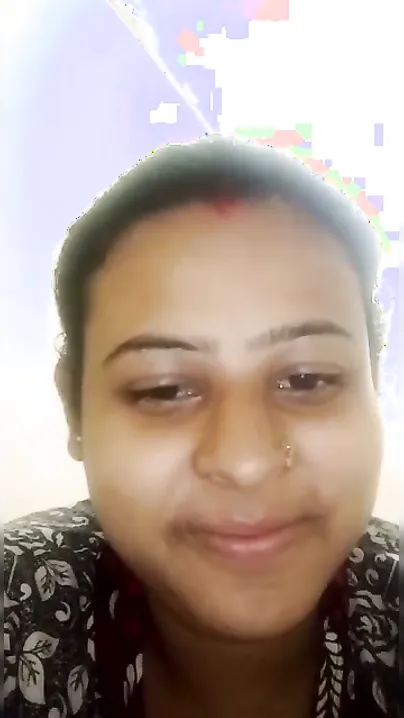 Boudi Exposing Her Huge Melons And Hairy Pussy In Leaked Clip