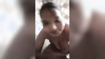 Married Bhabhi Taking Hot Naked Bath Caught On Camera