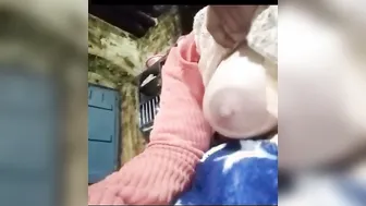 Bhabhi Showing Off Her Huge Boobs To Lover On Video Call