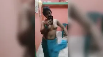 Desi Babe Stripping Saree Slowly Revealing Everything