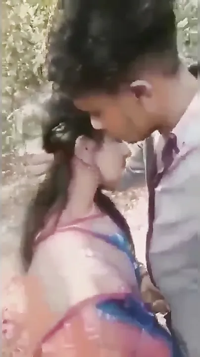 Horny GF Pleasing Her Man Outdoors Getting Every Drop
