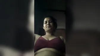 Bengali Bhabhi Spreading Legs Wide And Fingering Her Wet Cunt