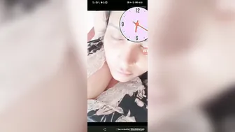 Bhabhi Spreading Her Pussy Wide During Naughty Video Call