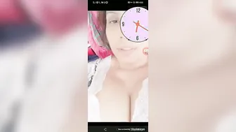 Bhabhi Spreading Her Pussy Wide During Naughty Video Call