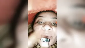 Thick Bhabhi Flaunting Her Curves On Private Video Call Session