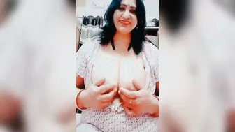 Busty Bhabhi Revealing Her Massive Assets On Private Video