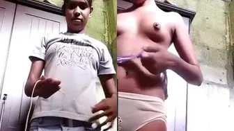 Shy Lankan Babe Exposing Her Perky Breasts On Hidden Camera