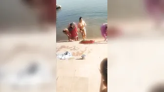 Desi Bhabhi Bathing Topless In The Village Pond All Alone Today