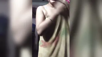 Village Wife Exposing Her Juicy Boobs And Dripping Pussy Alone