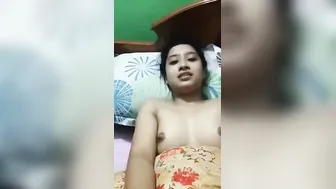 Beautiful Bengali Gf Getting Fingered Deep By Boyfriend At Home
