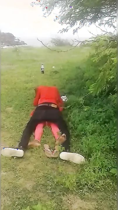 Desi Couple Caught Fucking Outdoors By Strangers Getting Wild