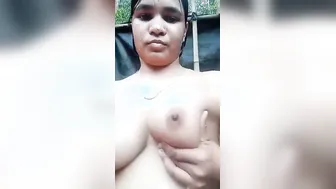 Chubby Village Bhabhi Bathing Naked Outdoors Caught On Camera