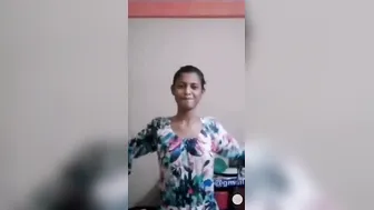 Cute Lankan Babe Showing Off Her Natural Tits On Camera