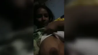 Bangladeshi GF Flashing Her Big Natural Boobs On Cam